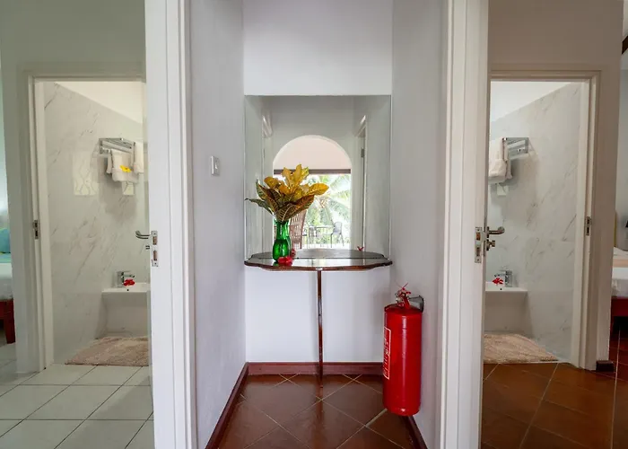 La Apartment *
