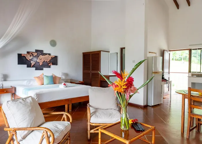La Apartment Baie Lazare (Mahe)