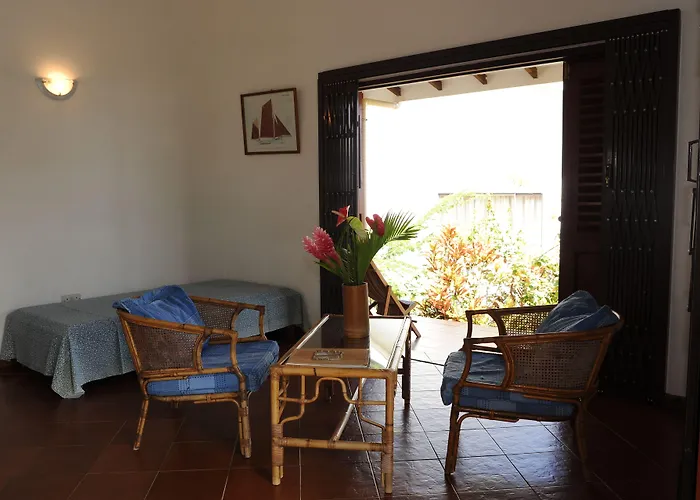 Apartment La *