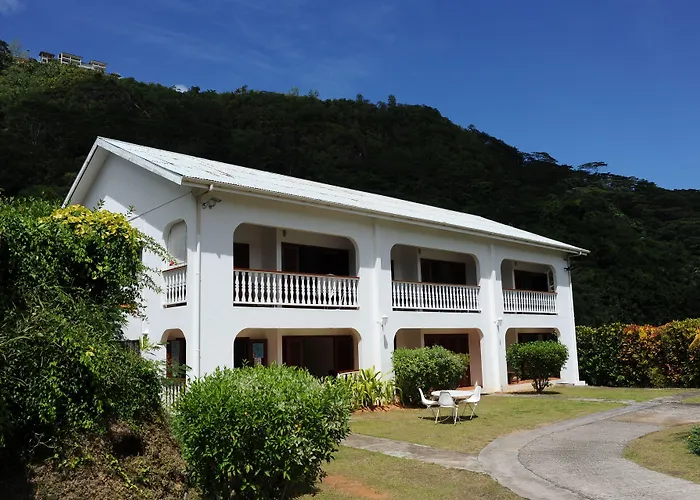 La * Baie Lazare (Mahe)