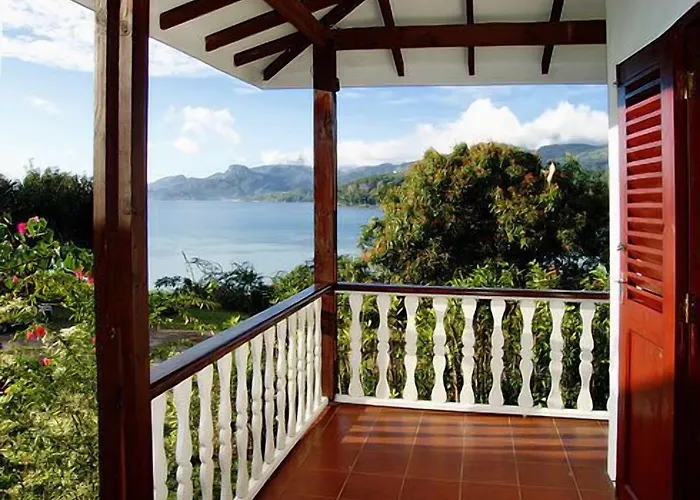 La Baie Lazare (Mahe)